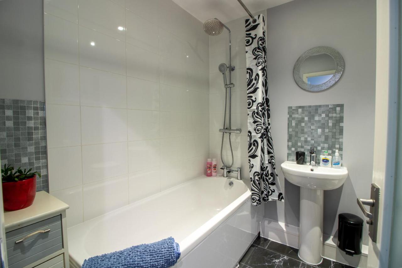 Modern & Cosy- Ideal For Small Families & Couples Brixham Exterior foto